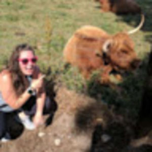 Meet your Posher, Caroline